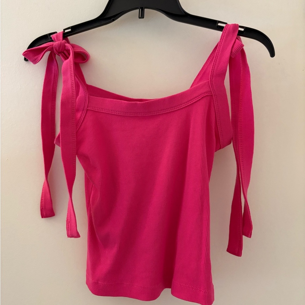 Chelsea & Violet Fuchsia Ribbed Tank Top